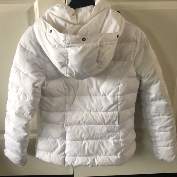 White Hollister jacket - Picture 4 of 6